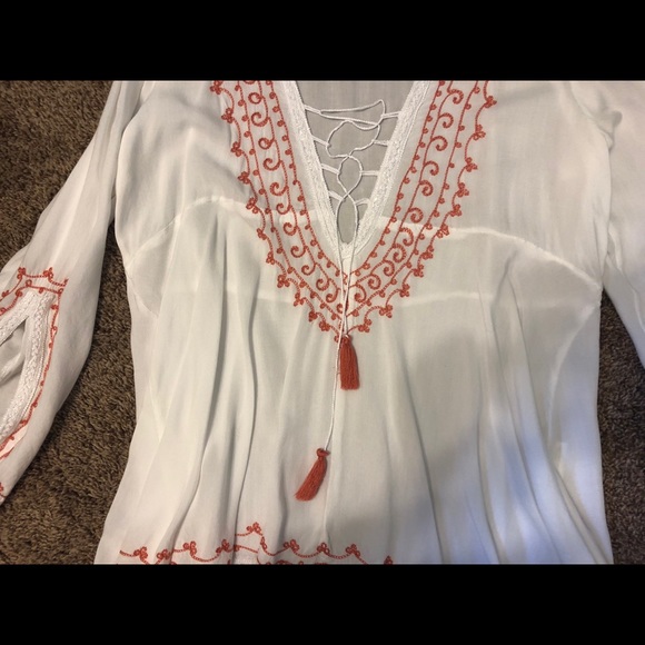 Beautiful ROPER brand embroidered blouse - Picture 3 of 5